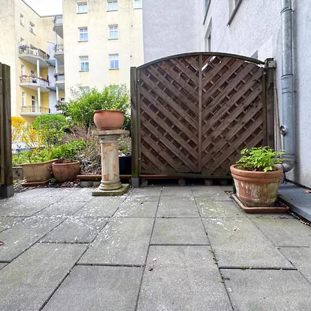 דירה I Amazing 100sqm In Berlin-friedrichshain ברלין