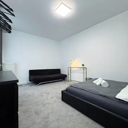 I Amazing 100sqm In Berlin-friedrichshain * ברלין